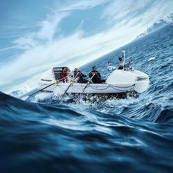 Six Men First to Row Unassisted Across Drake s Passage